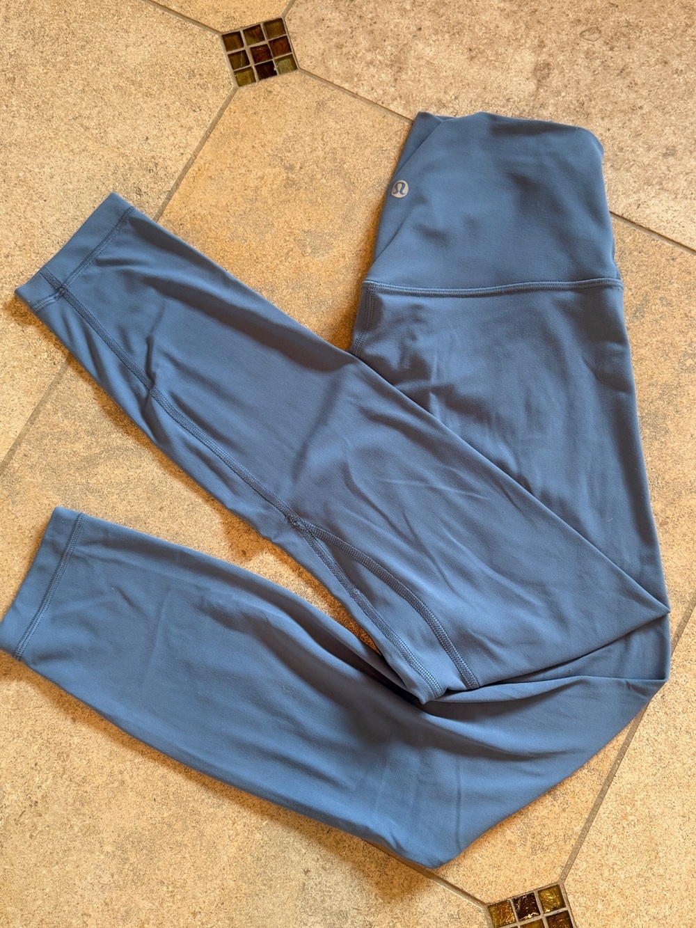Lululemon Align High-Rise Pant 25” sz 4 - Picture 4 of 9